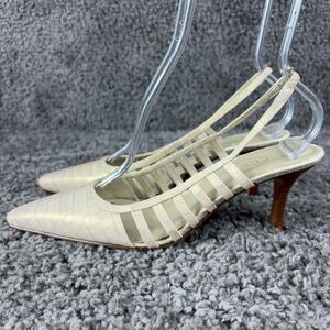 Talbots Slingback Heels Womens 10 Leather Cream Pearl Pointed Toe Made in Spain
